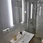 Xtn House Airport With Parking Apartament Cluj-Napoca