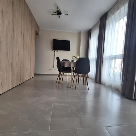 Xtn House Airport With Parking Apartament Kluż-Napoka